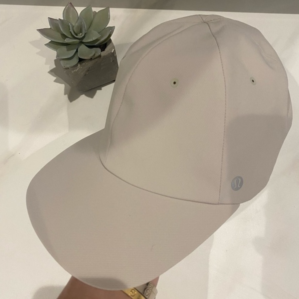 New Lululemon License To Train Can Be Worn By Women Also Men’s Hat